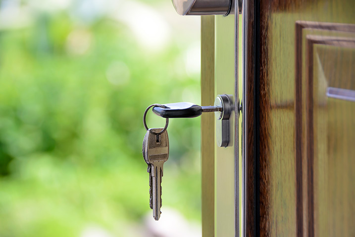 A2B Locks are able to provide local locksmiths in Slough to repair your broken locks. 